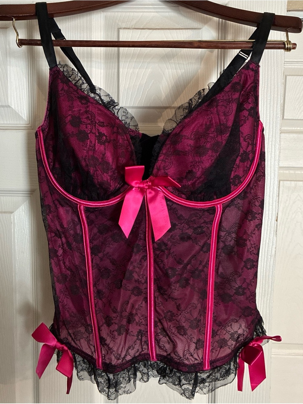 Cacique Lace Bustier Corset Sz 18/20 Magenta Pink Black Lace Coquette EUC